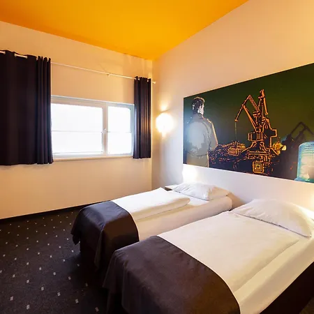 Hotel Hbf-sued 3*