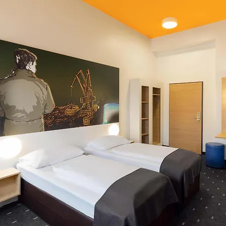 Hotel Hbf-sued 3*